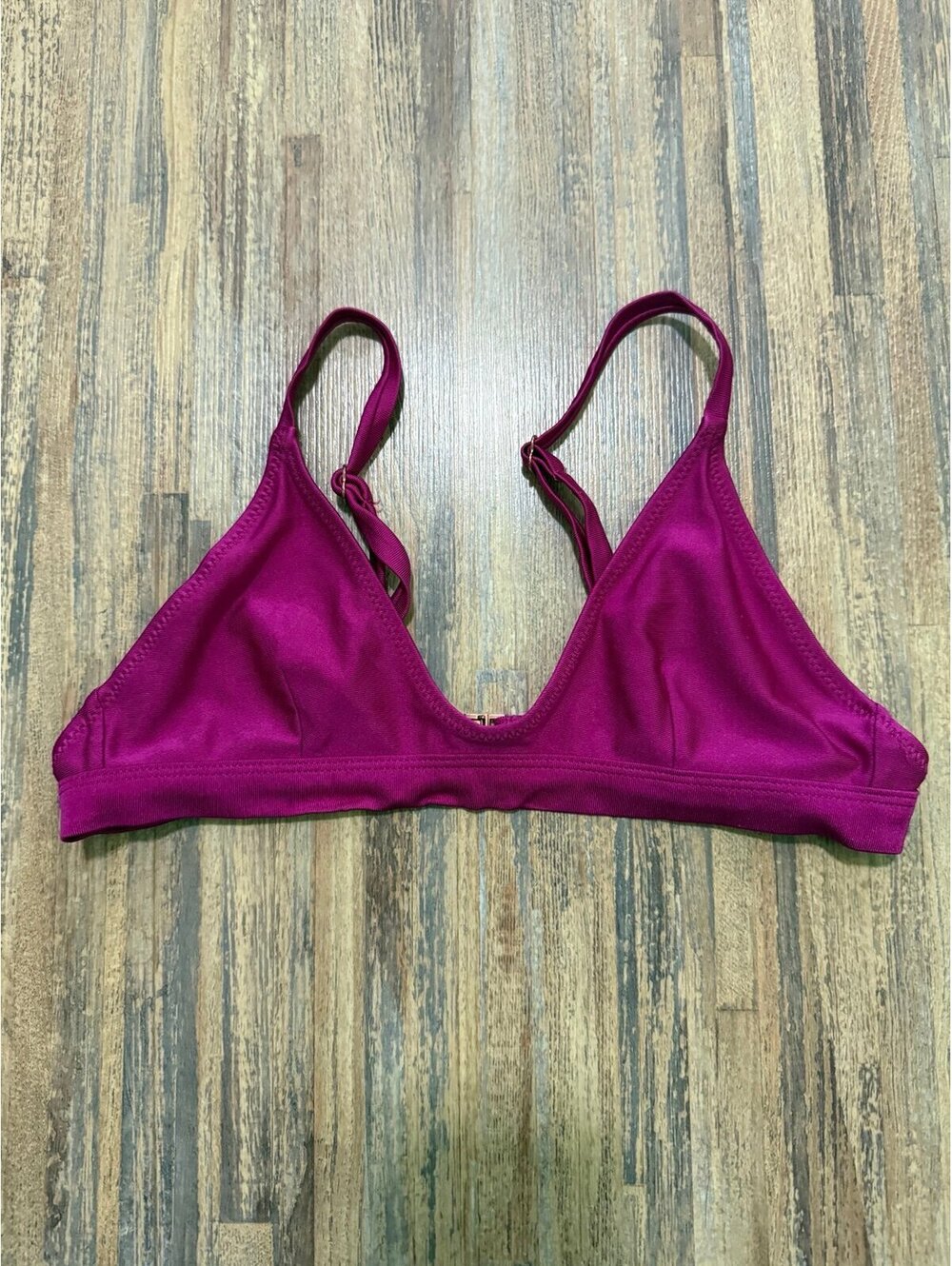 White fox bikini top size small